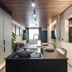 Ura